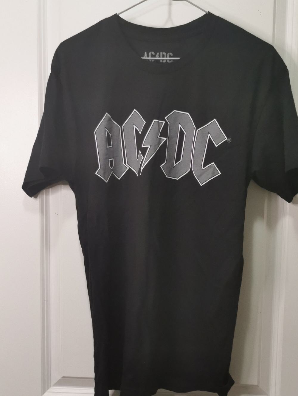 AC/DC Black Graphic Logo Tee with‎ Silver Outline